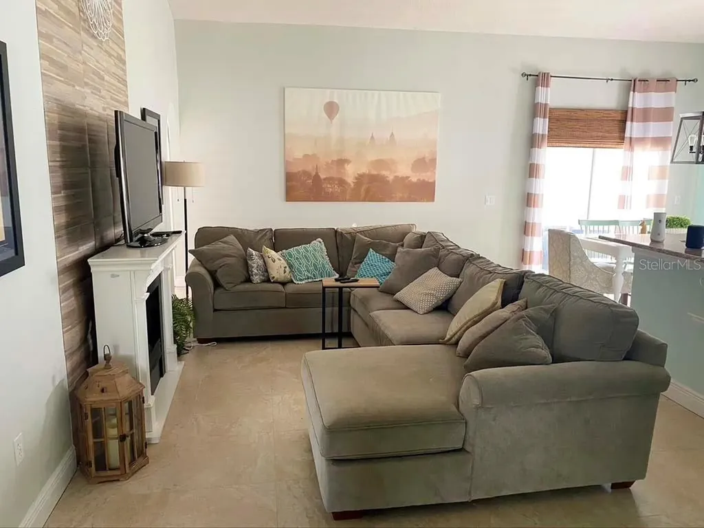 2650 Autumn Creek Circle Kissimmee FL 34747