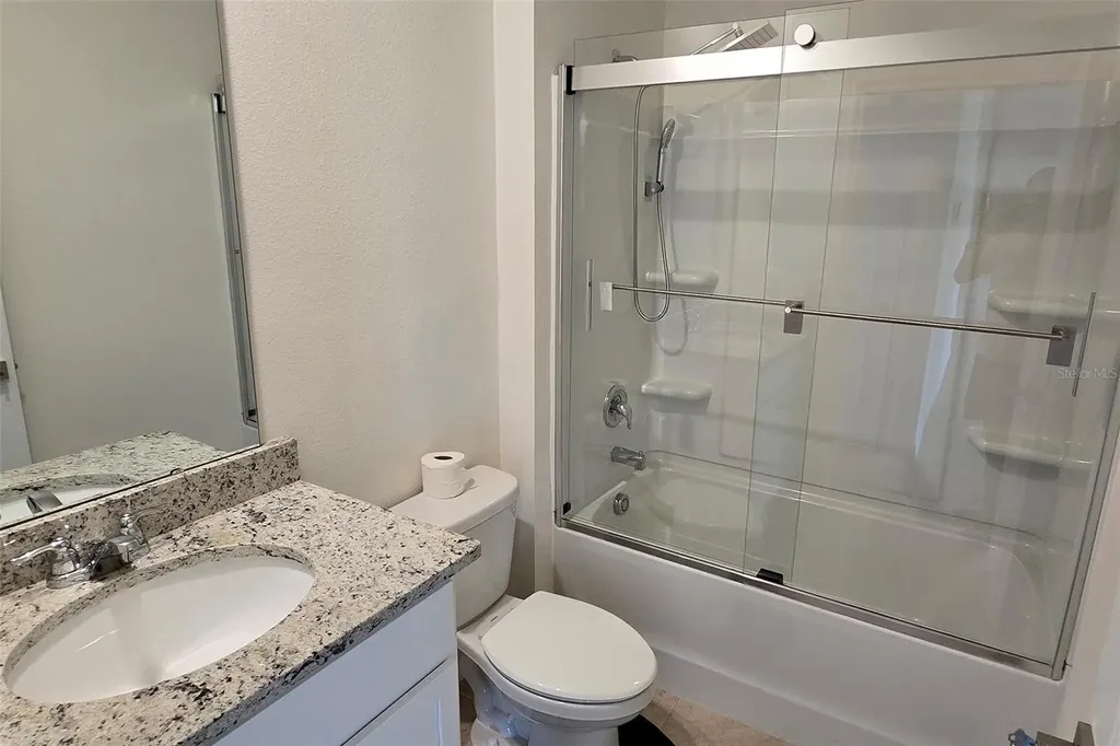 2722 Numa Falls Avenue Davenport FL 33837