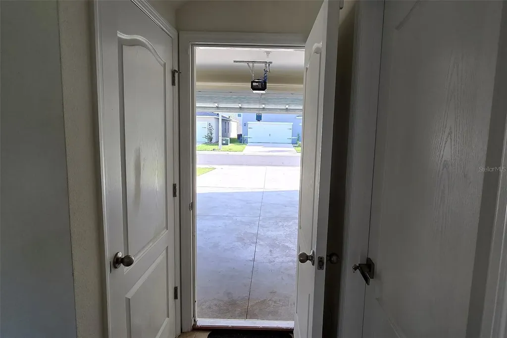2722 Numa Falls Avenue Davenport FL 33837