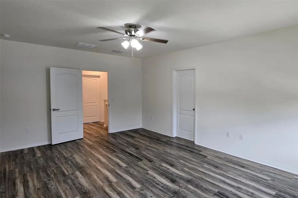 2722 Numa Falls Avenue Davenport FL 33837