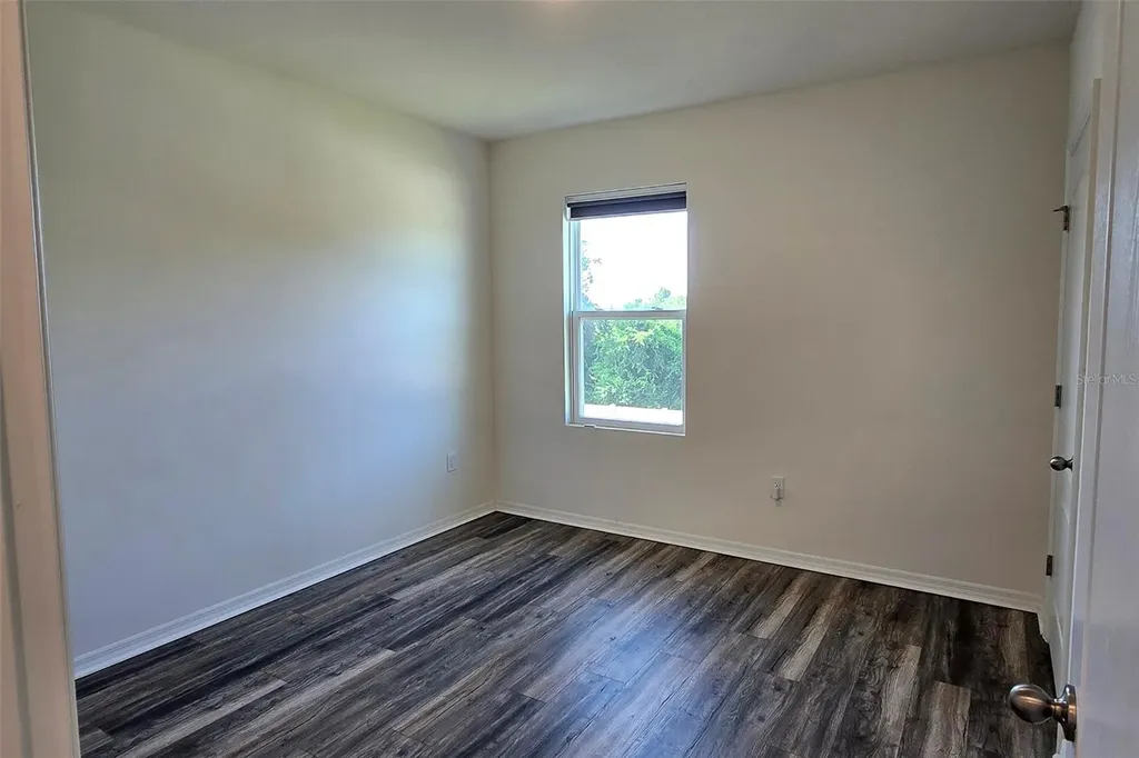 2722 Numa Falls Avenue Davenport FL 33837