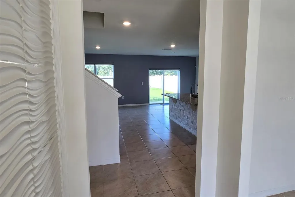 2722 Numa Falls Avenue Davenport FL 33837