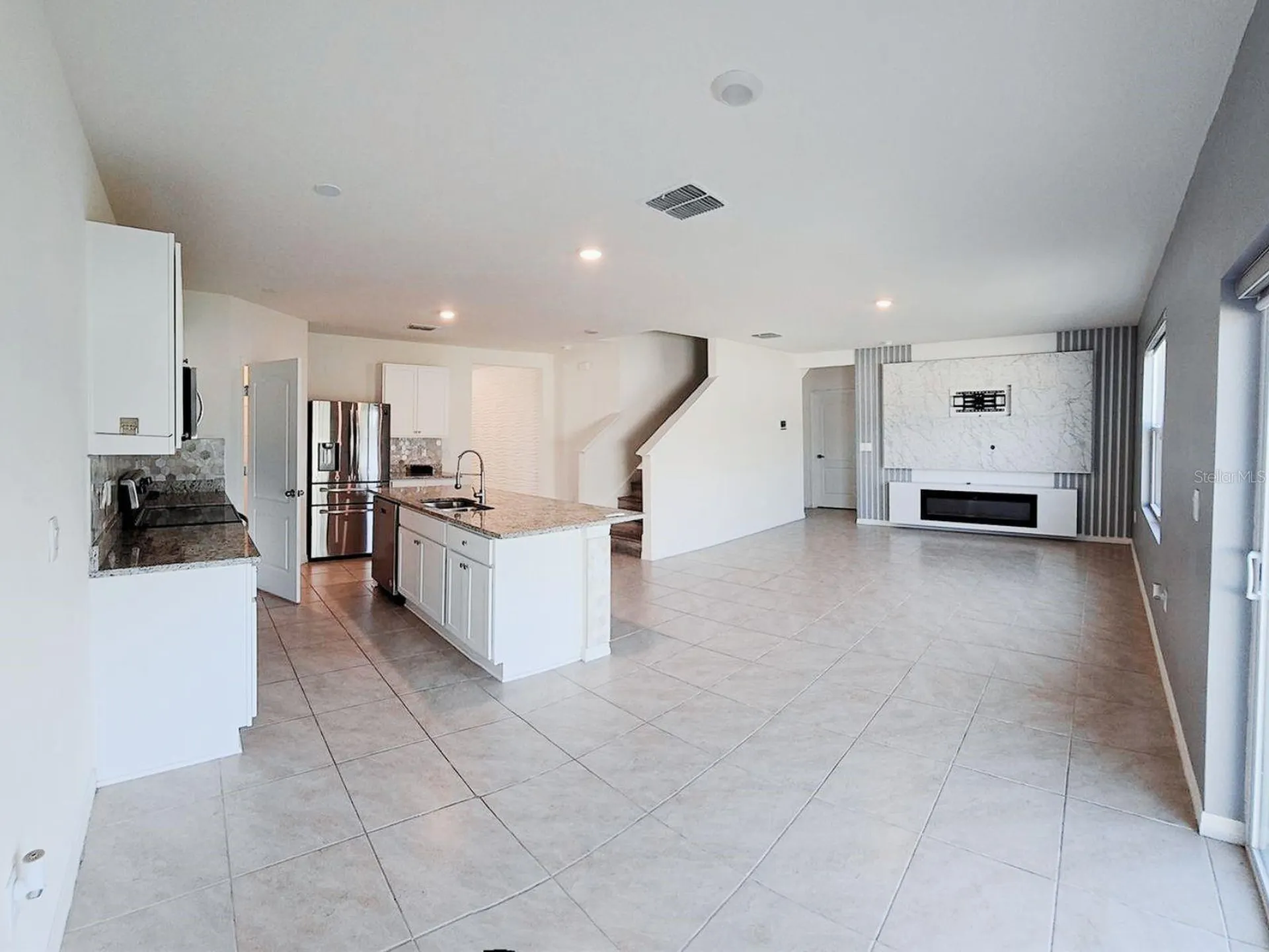 2722 Numa Falls Avenue Davenport FL 33837