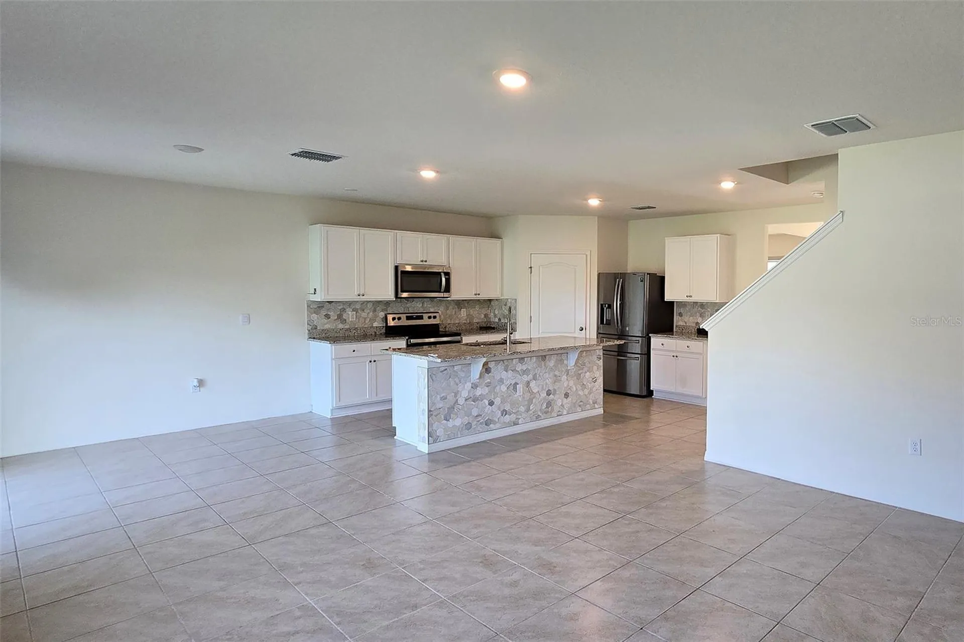 2722 Numa Falls Avenue Davenport FL 33837
