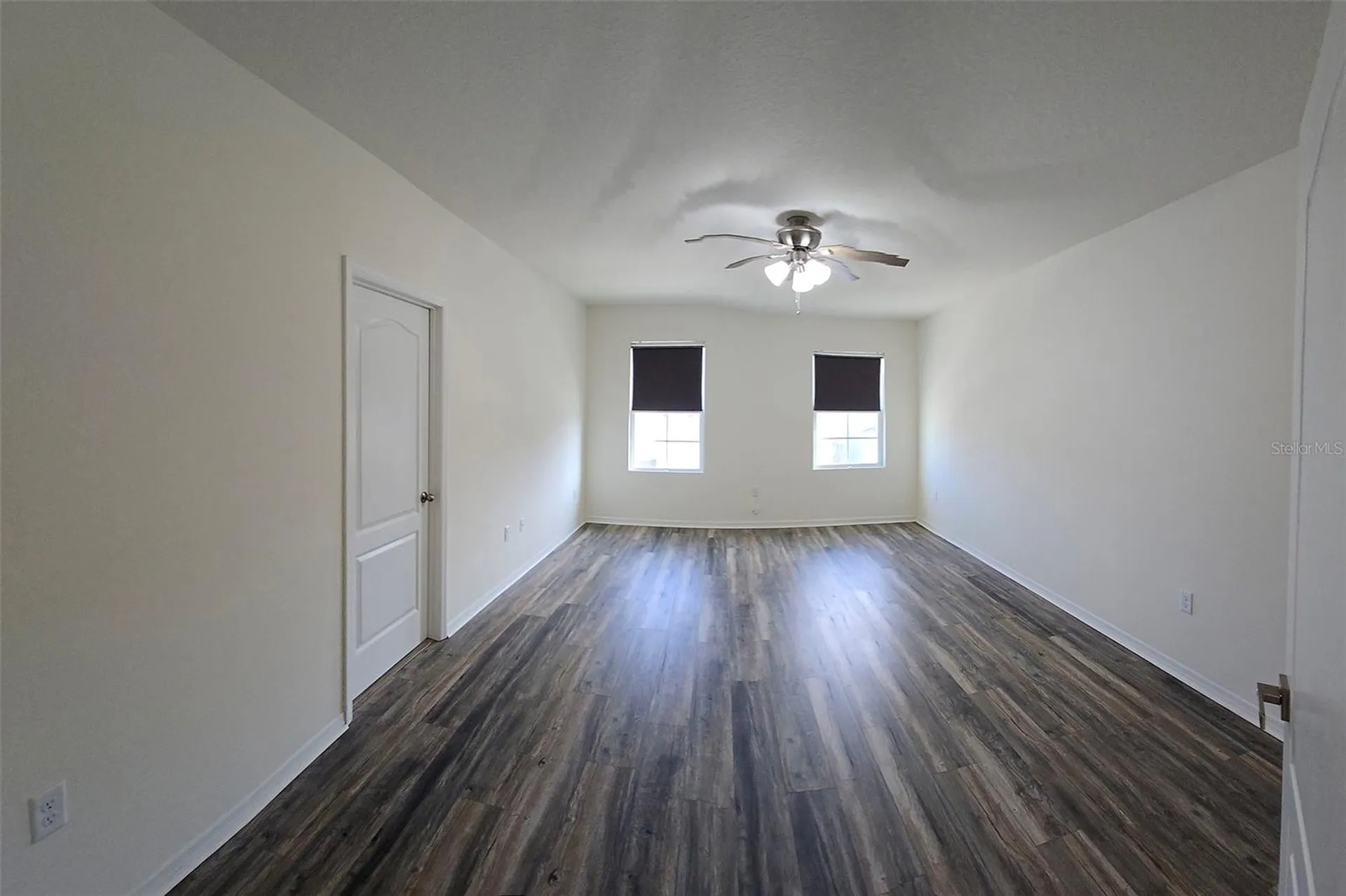 2722 Numa Falls Avenue Davenport FL 33837