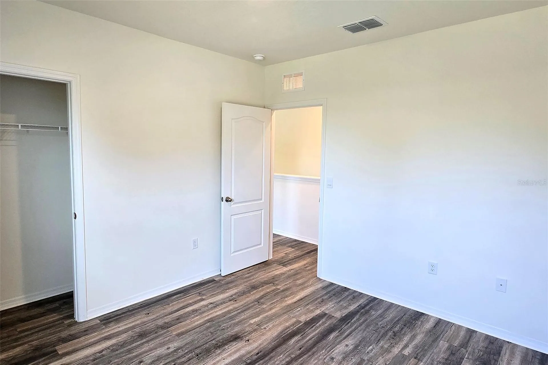 2722 Numa Falls Avenue Davenport FL 33837