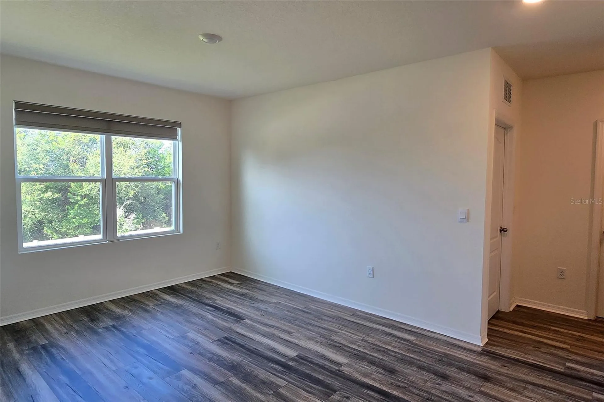 2722 Numa Falls Avenue Davenport FL 33837