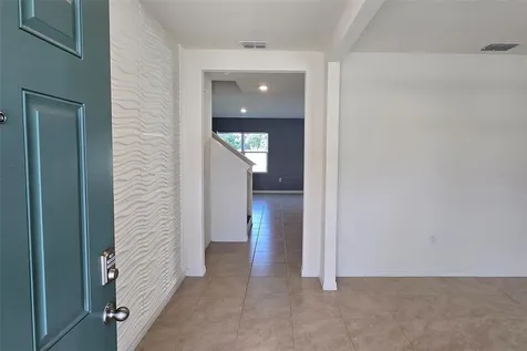 2722 Numa Falls Avenue Davenport FL 33837