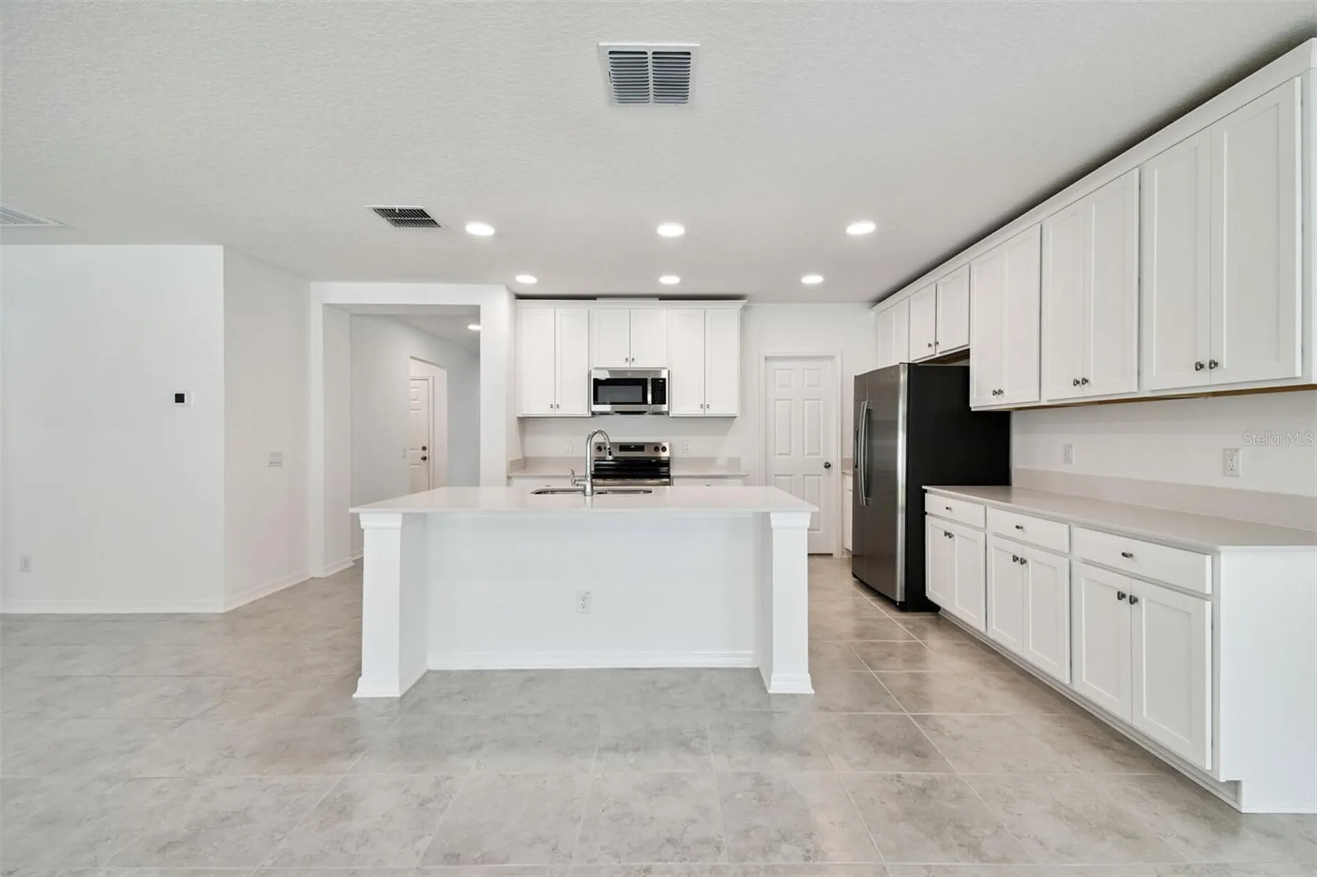 12801 Castle Oaks Drive Hudson FL 34669