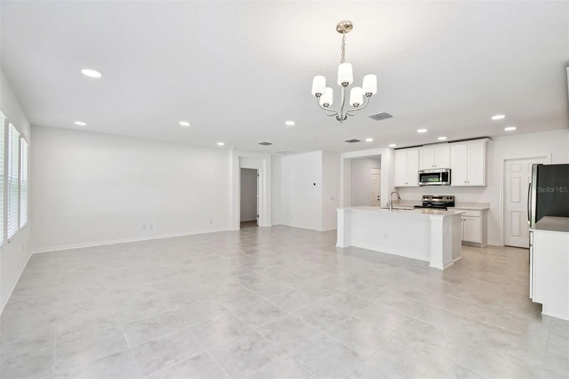 12801 Castle Oaks Drive Hudson FL 34669