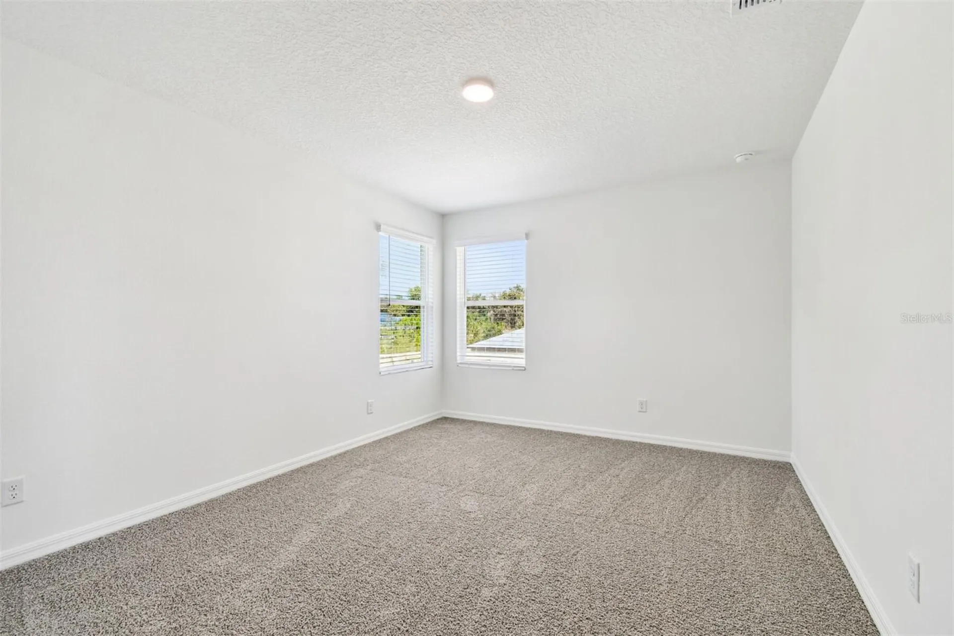 12801 Castle Oaks Drive Hudson FL 34669