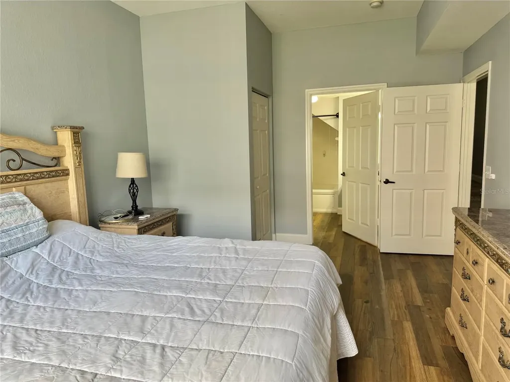 4011 Venetian Bay Village Kissimmee FL 34741