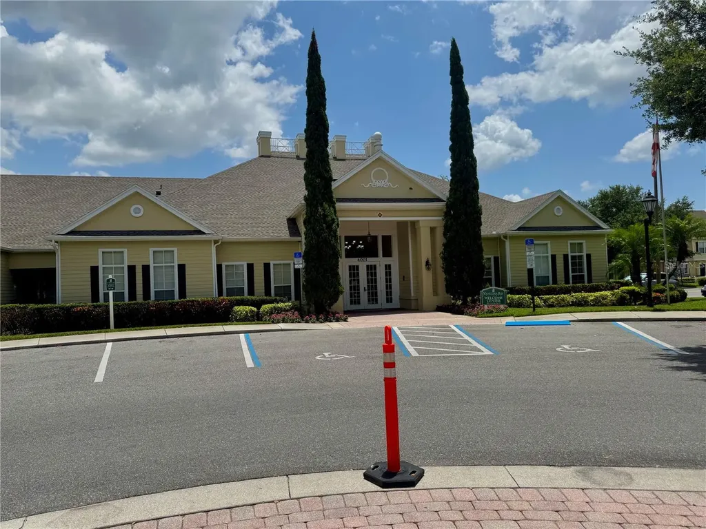 4011 Venetian Bay Village Kissimmee FL 34741