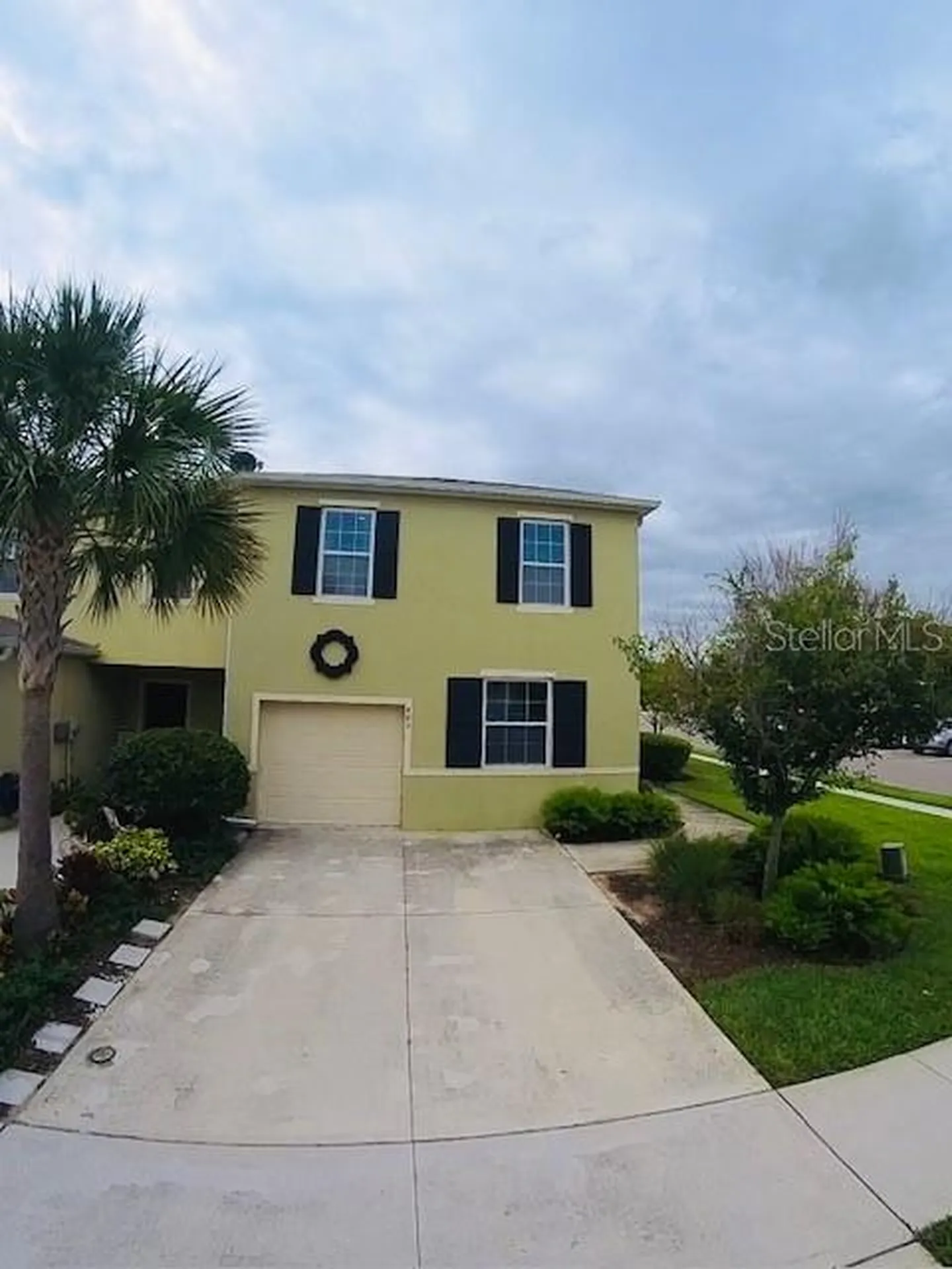 403 Arbor Lakes Drive Davenport FL 33896