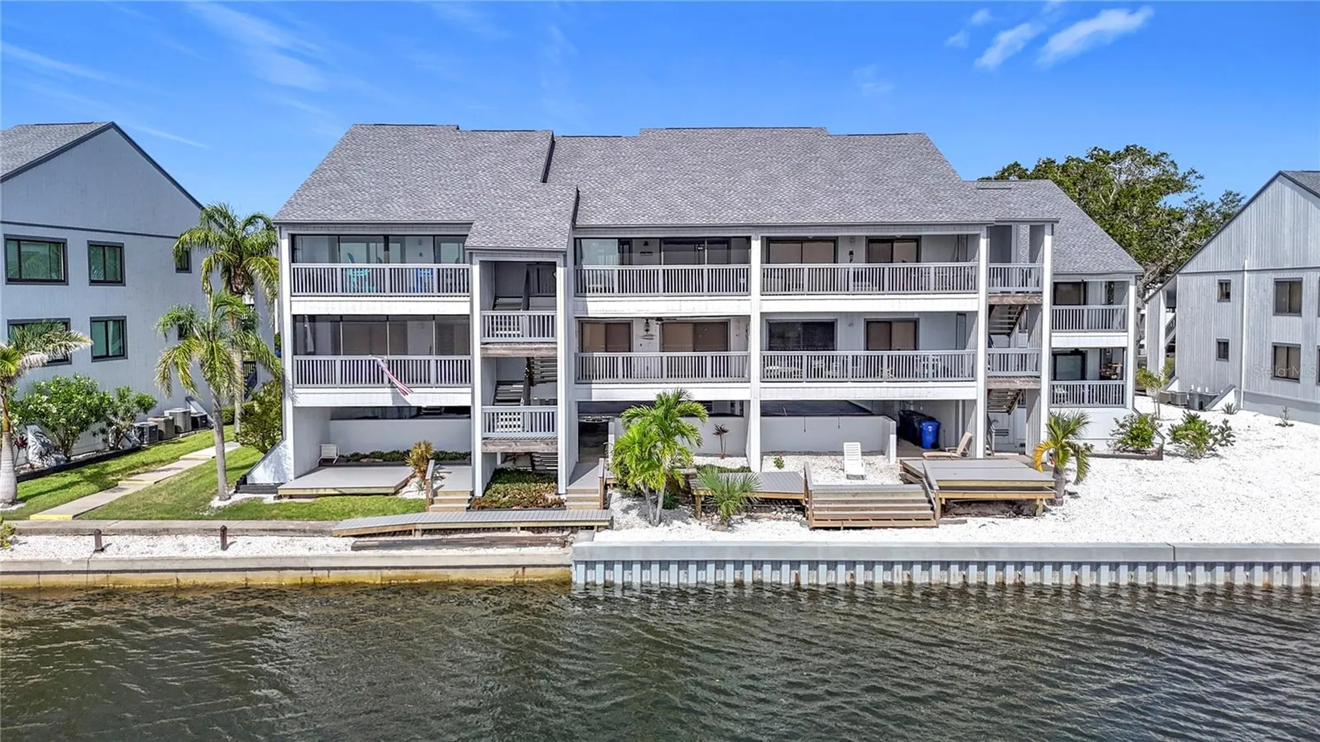 809 Bahia Del Sol Drive Ruskin FL 33570