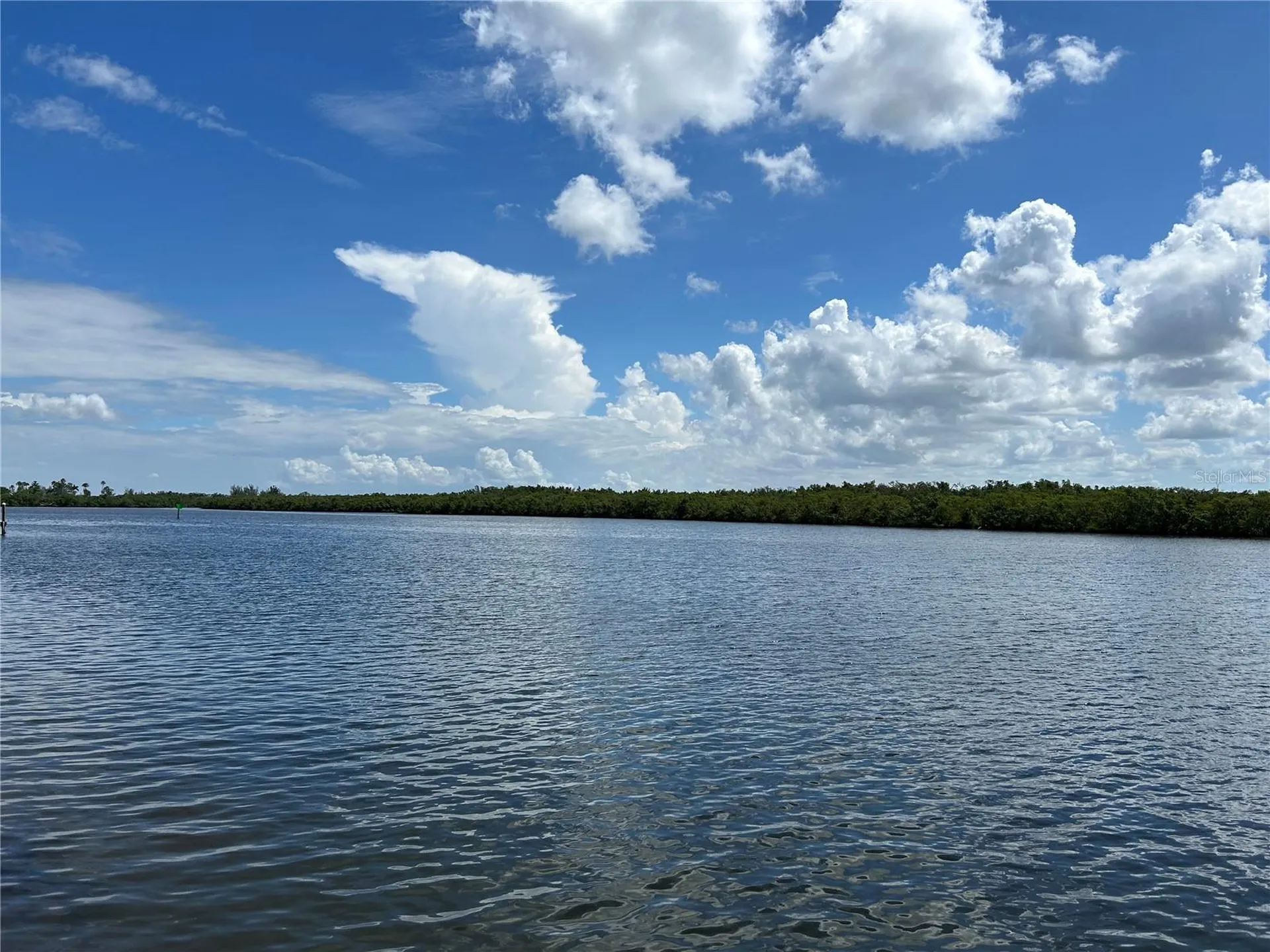 809 Bahia Del Sol Drive Ruskin FL 33570