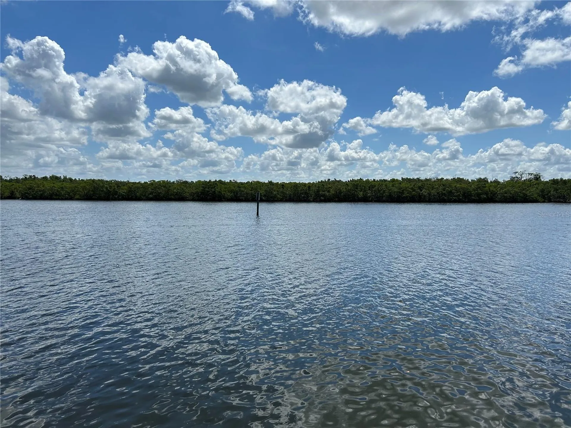 809 Bahia Del Sol Drive Ruskin FL 33570