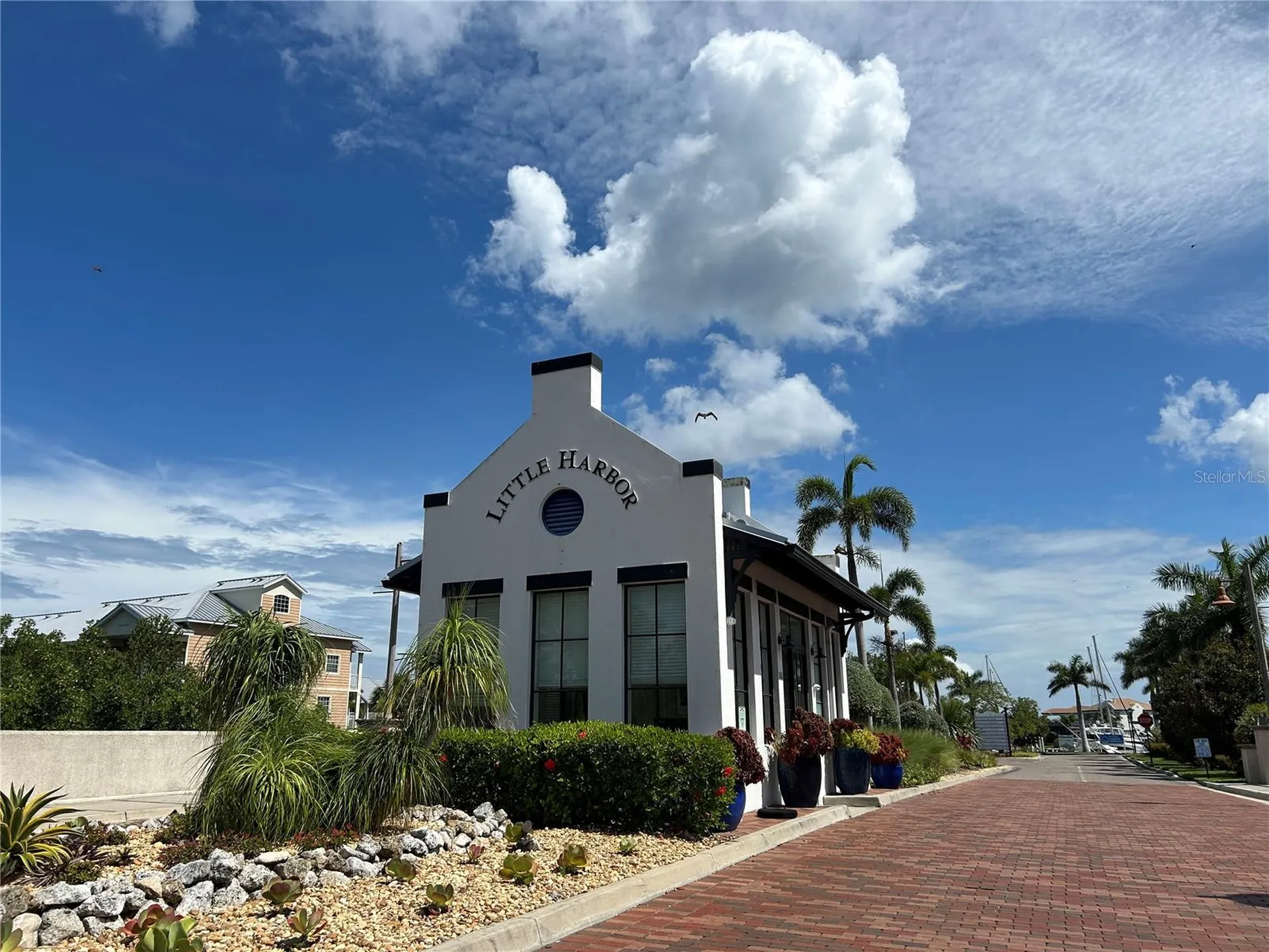 809 Bahia Del Sol Drive Ruskin FL 33570