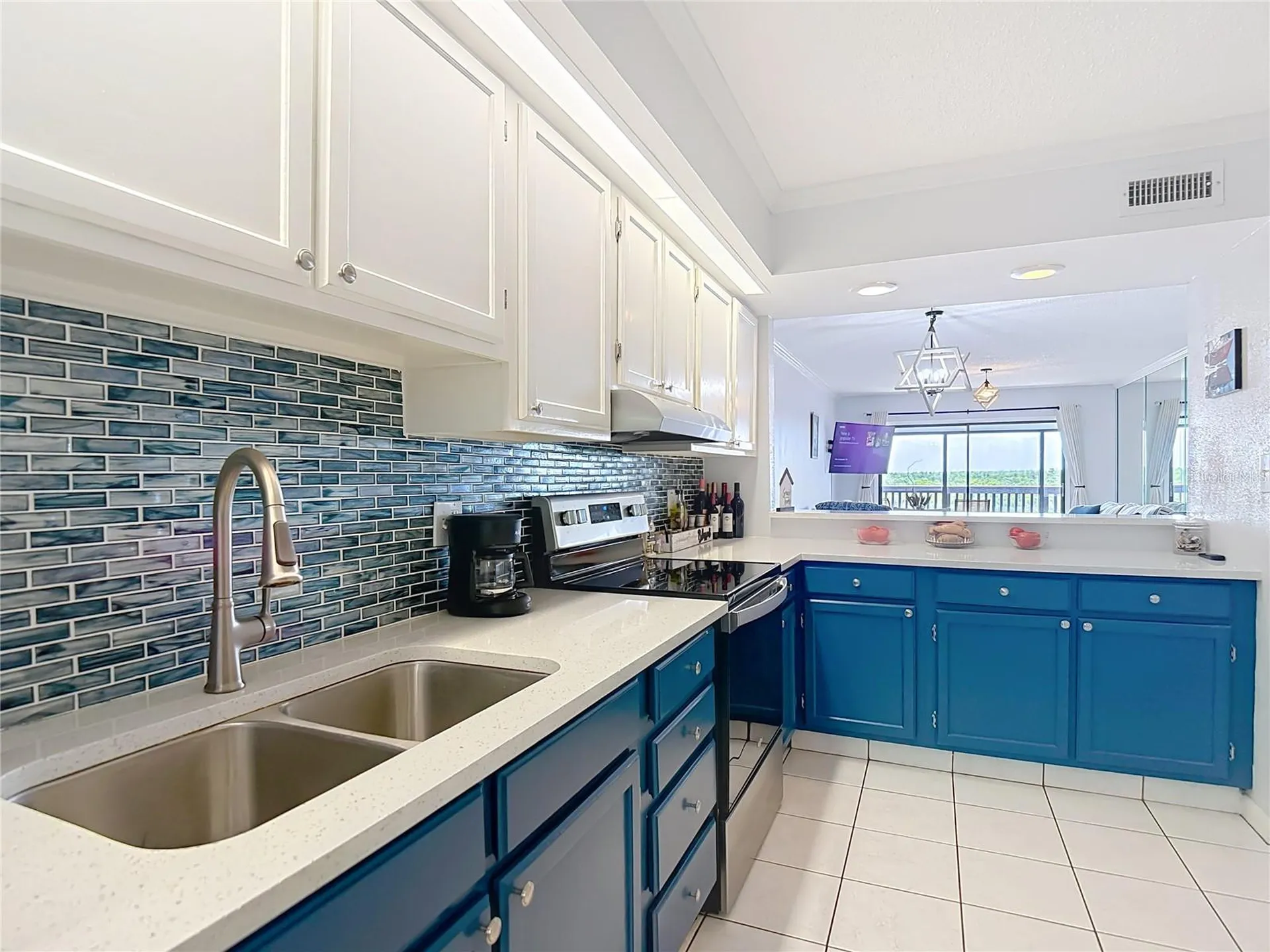 809 Bahia Del Sol Drive Ruskin FL 33570