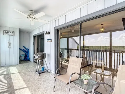 809 Bahia Del Sol Drive Ruskin FL 33570