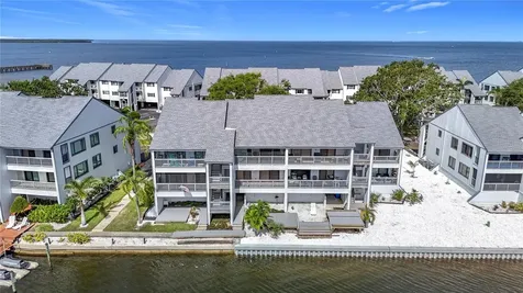 809 Bahia Del Sol Drive Ruskin FL 33570