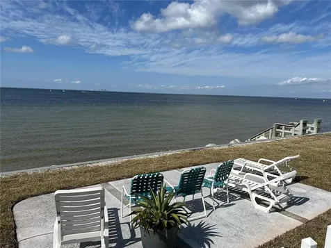 809 Bahia Del Sol Drive Ruskin FL 33570