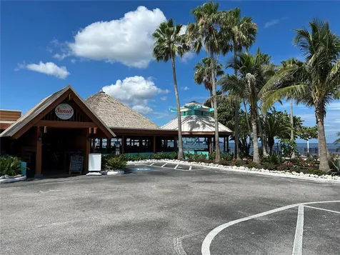 809 Bahia Del Sol Drive Ruskin FL 33570