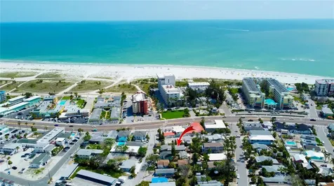112 SW 119th Avenue Treasure Island FL 33706