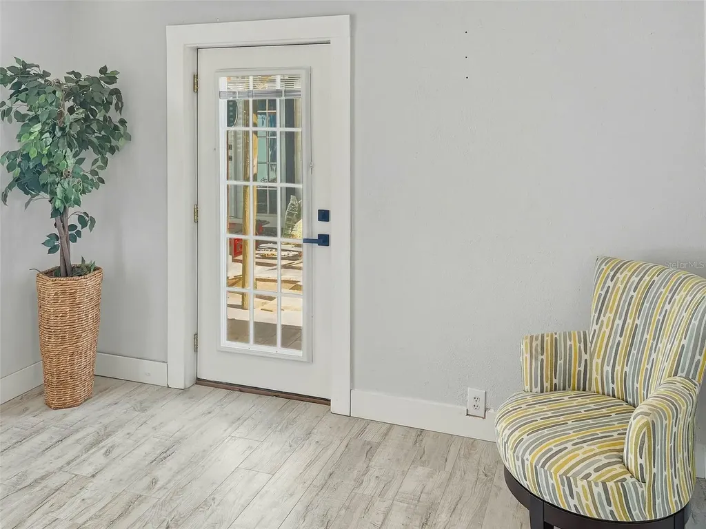2820 Whitney Road Clearwater FL 33760