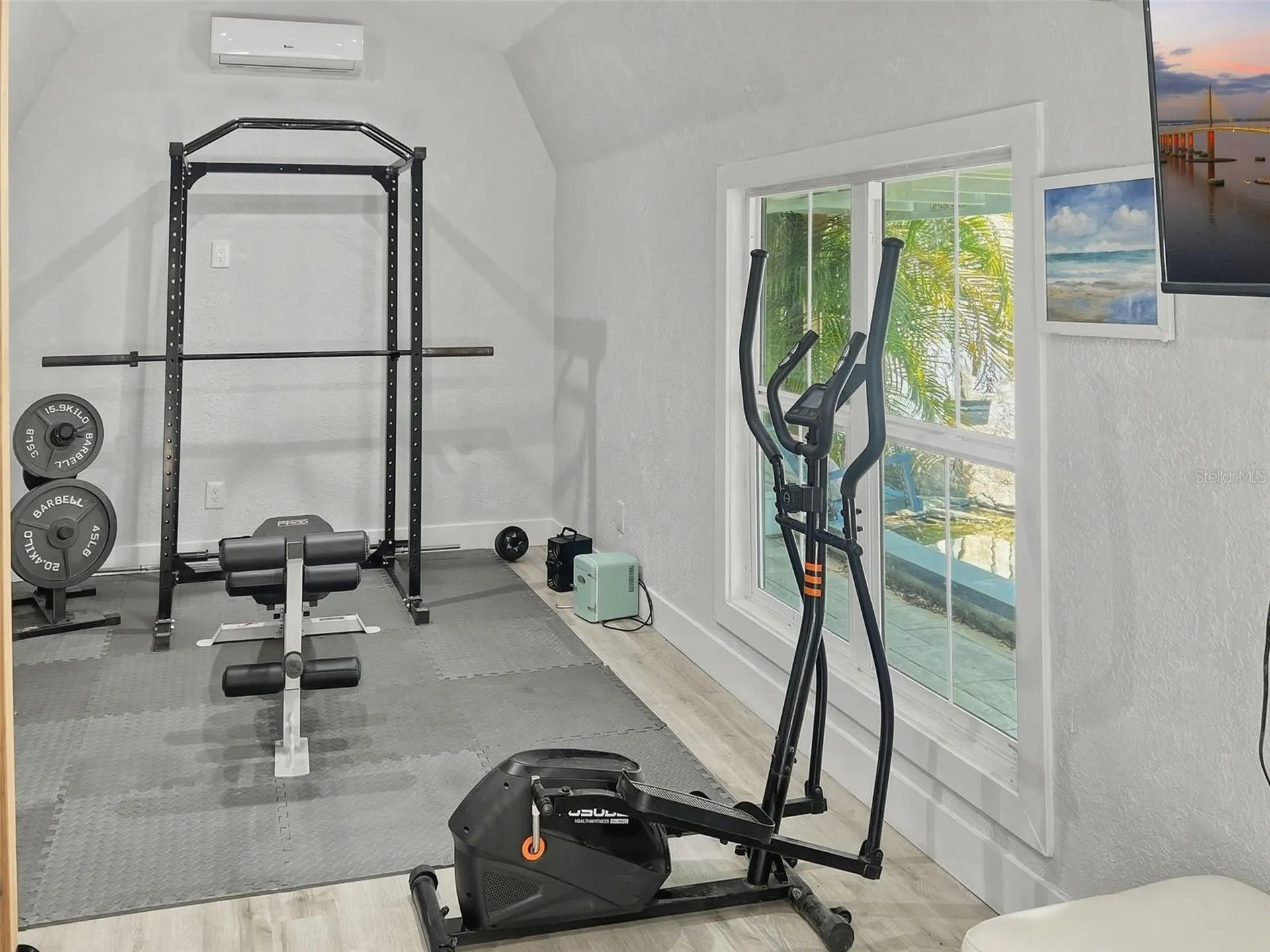 2820 Whitney Road Clearwater FL 33760