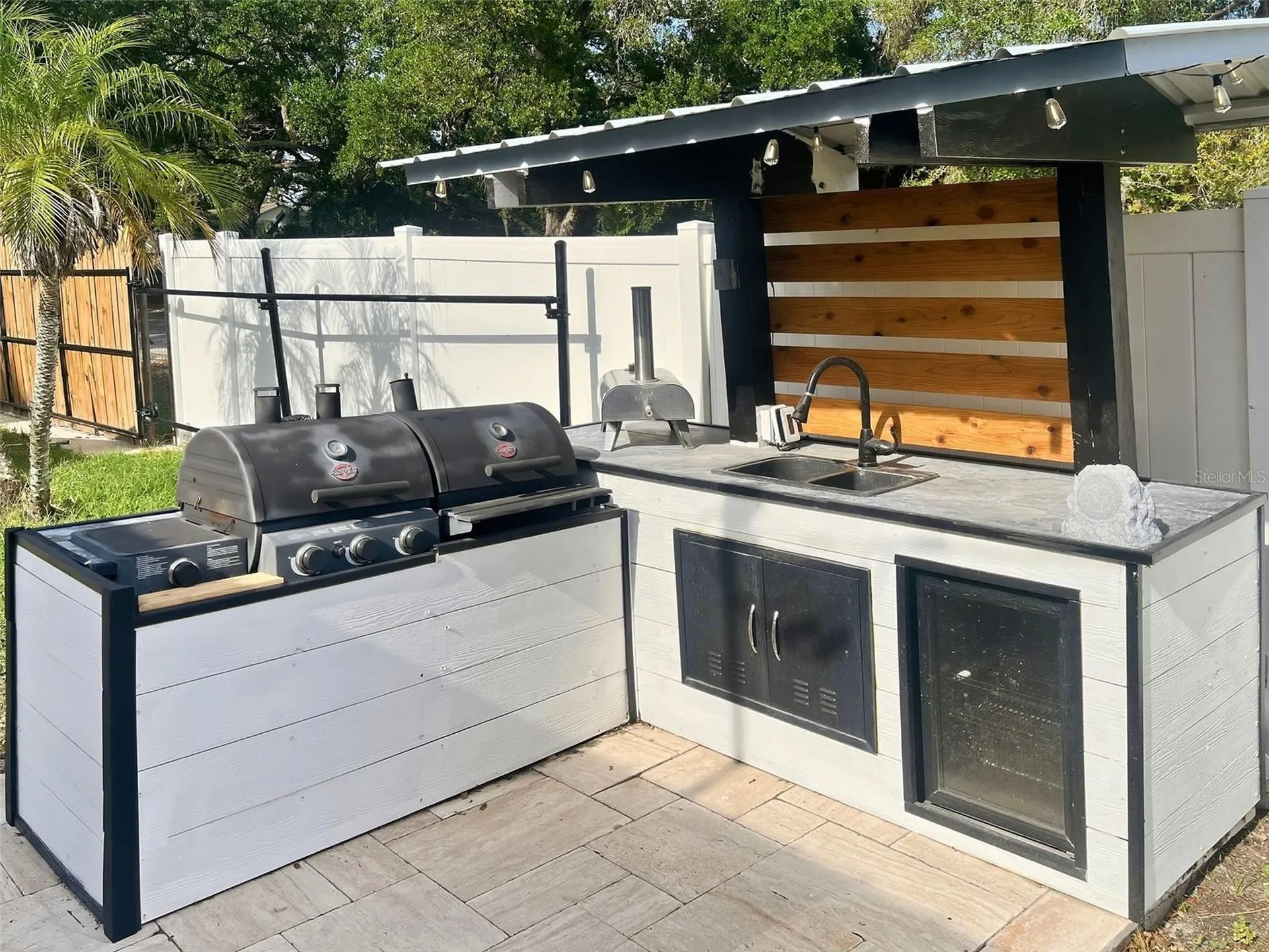 2820 Whitney Road Clearwater FL 33760