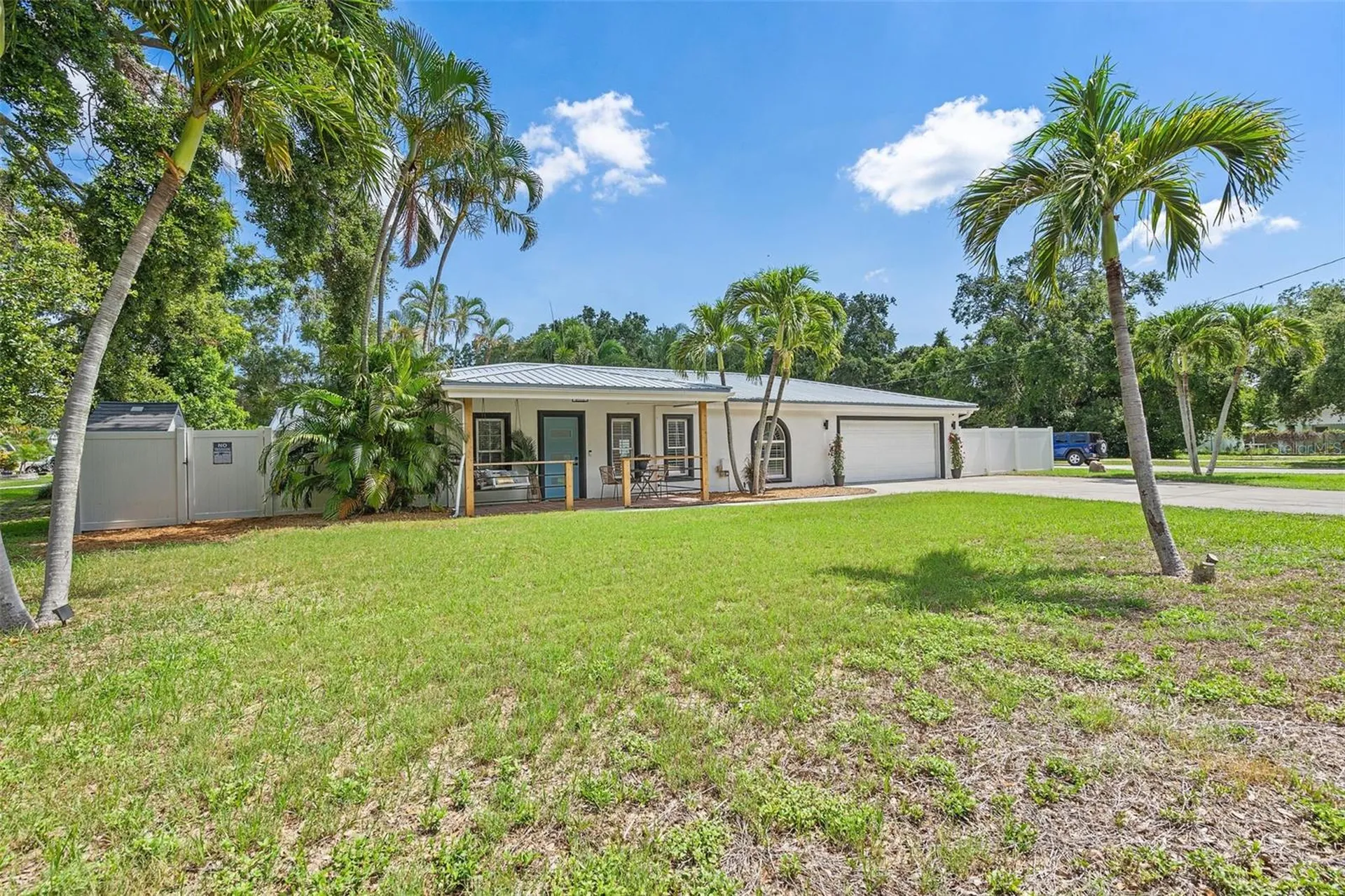 2820 Whitney Road Clearwater FL 33760