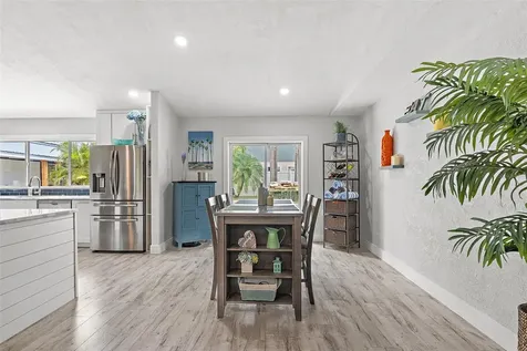 2820 Whitney Road Clearwater FL 33760