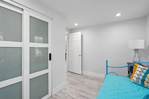 2820 Whitney Road Clearwater FL 33760