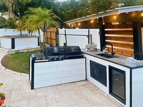 2820 Whitney Road Clearwater FL 33760