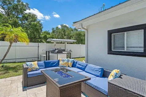2820 Whitney Road Clearwater FL 33760