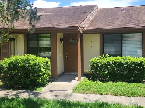 209 Corkwood Lane Oldsmar FL 34677
