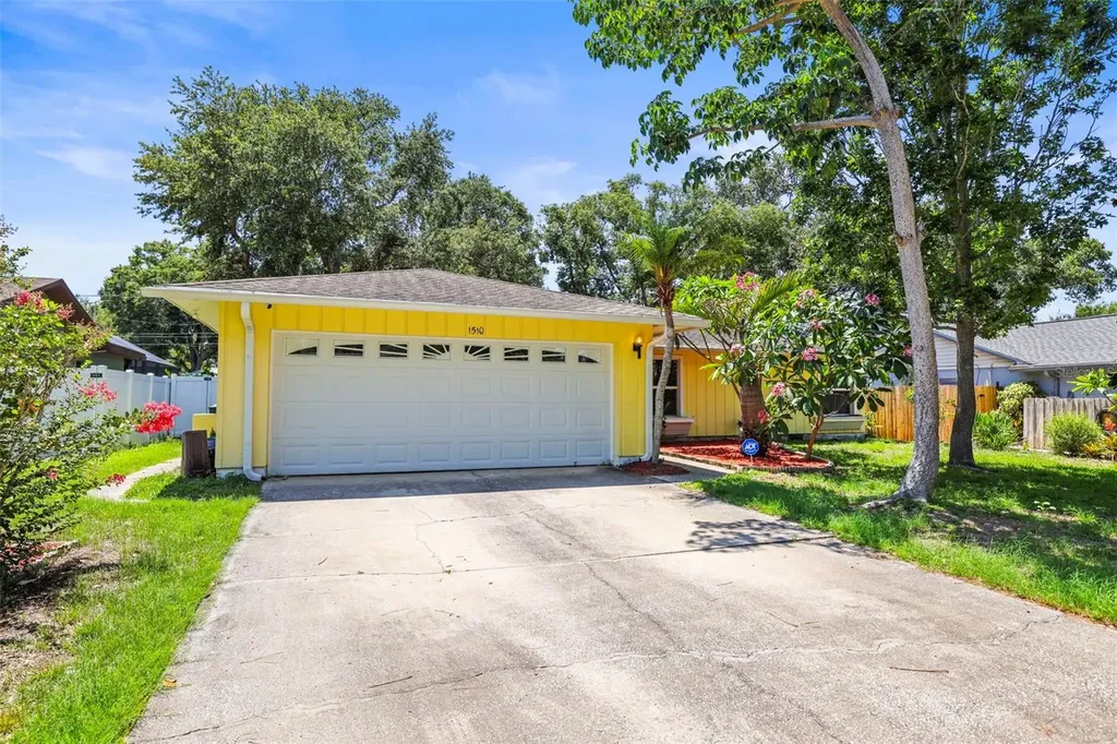 1510 Patricia Avenue Dunedin FL 34698
