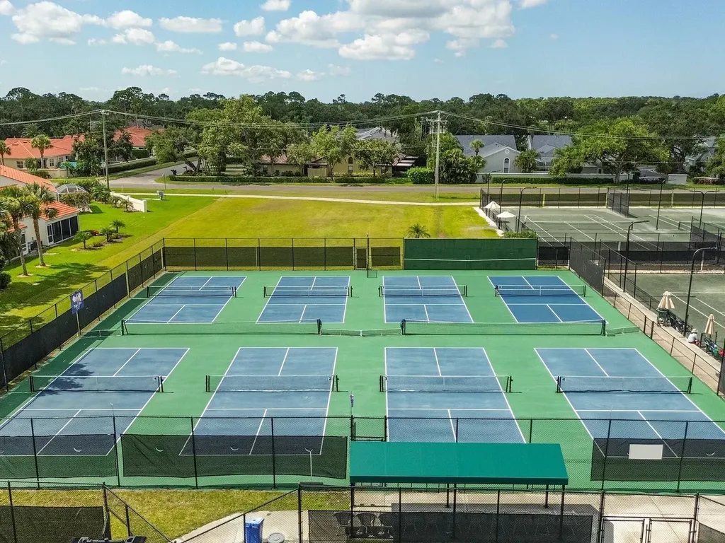 7508 Preserves Court Sarasota FL 34243