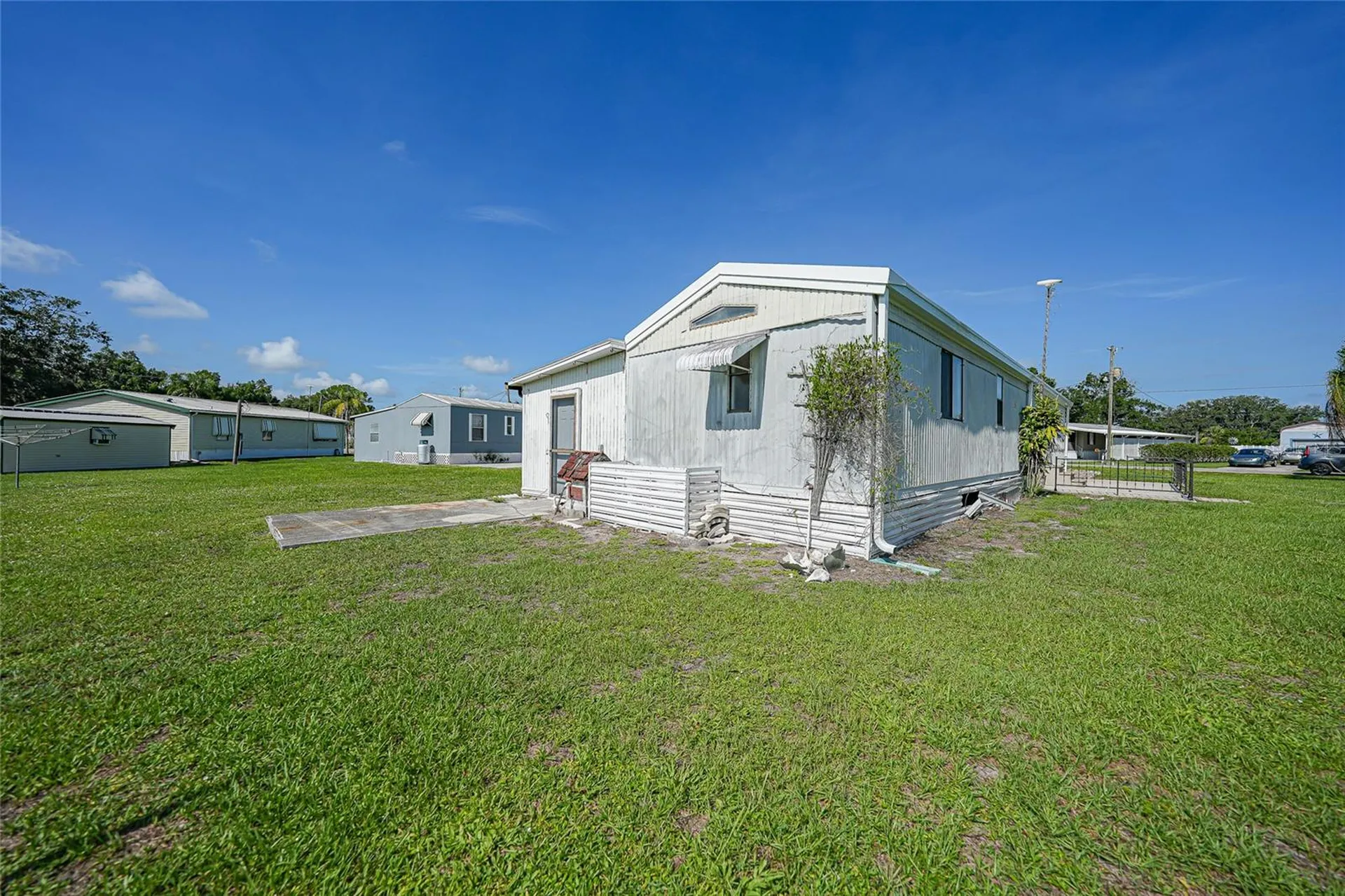 1298 SE Lake Road Arcadia FL 34266