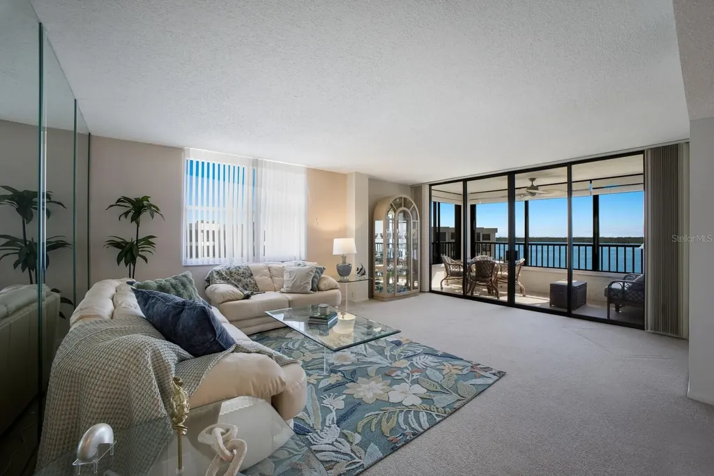 8735 Midnight Pass Road Sarasota FL 34242