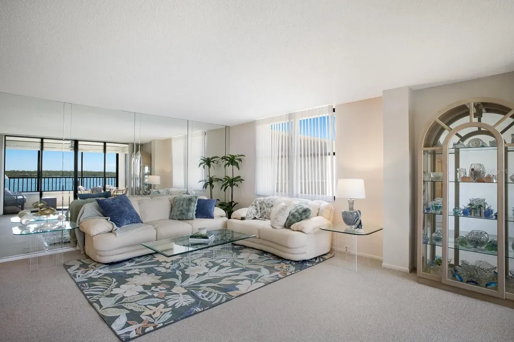 8735 Midnight Pass Road Sarasota FL 34242
