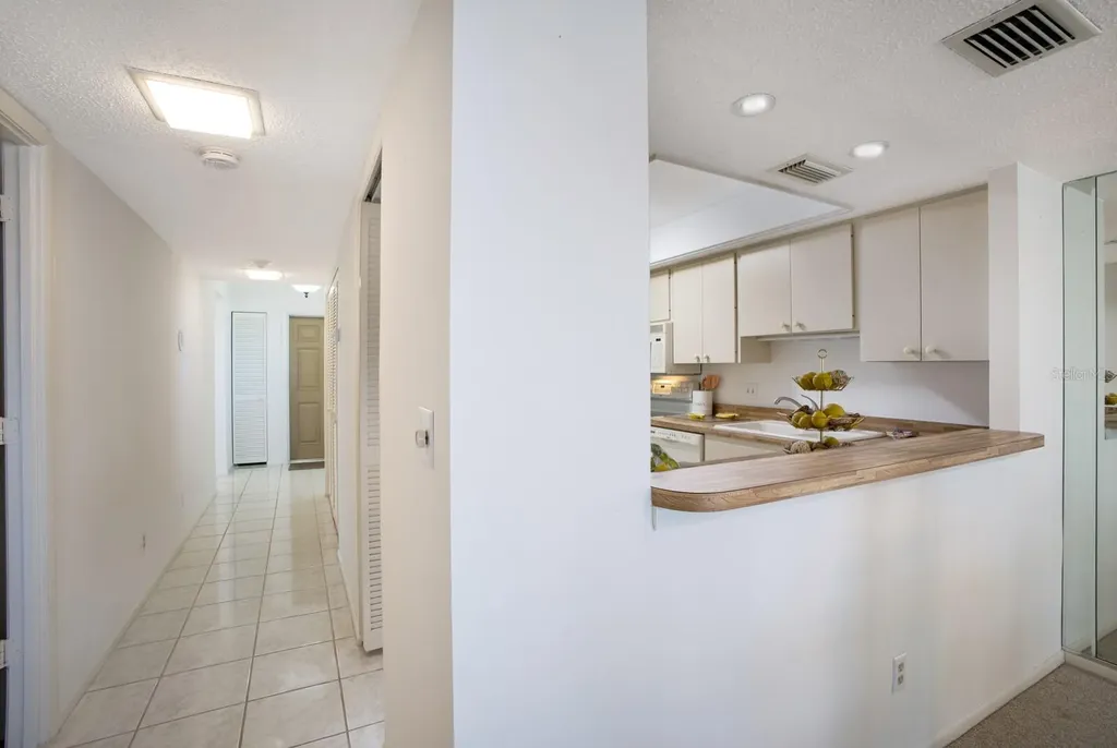 8735 Midnight Pass Road Sarasota FL 34242