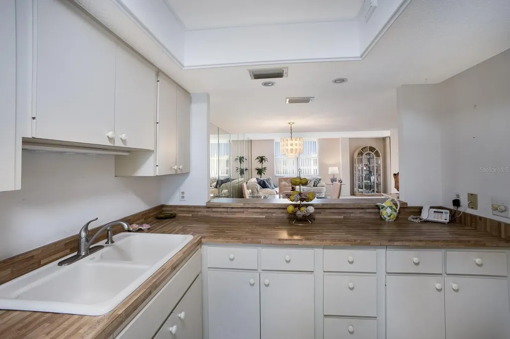 8735 Midnight Pass Road Sarasota FL 34242
