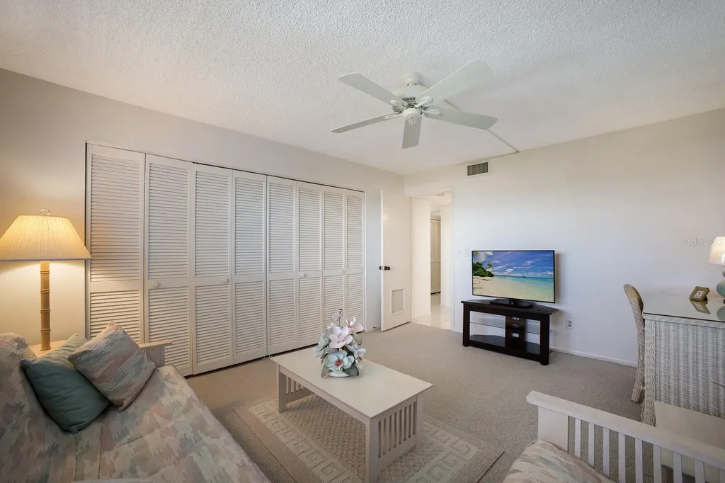 8735 Midnight Pass Road Sarasota FL 34242