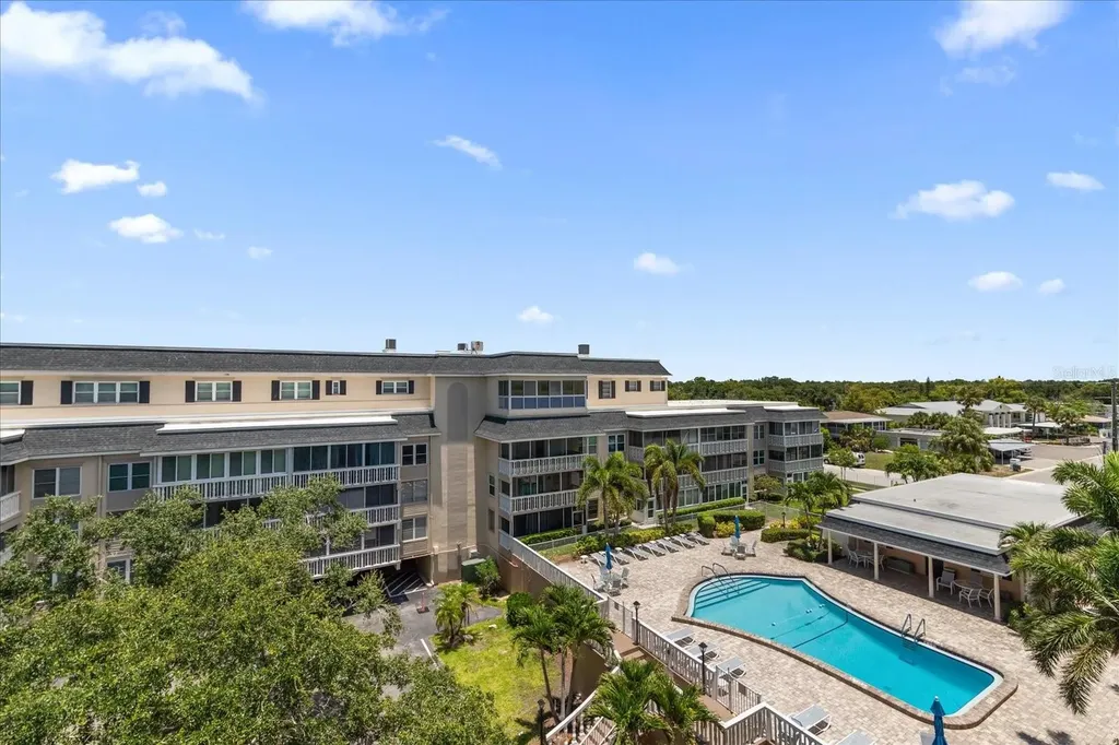 139 Bluff View Drive Belleair Bluffs FL 33770