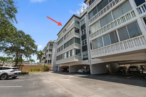 139 Bluff View Drive Belleair Bluffs FL 33770