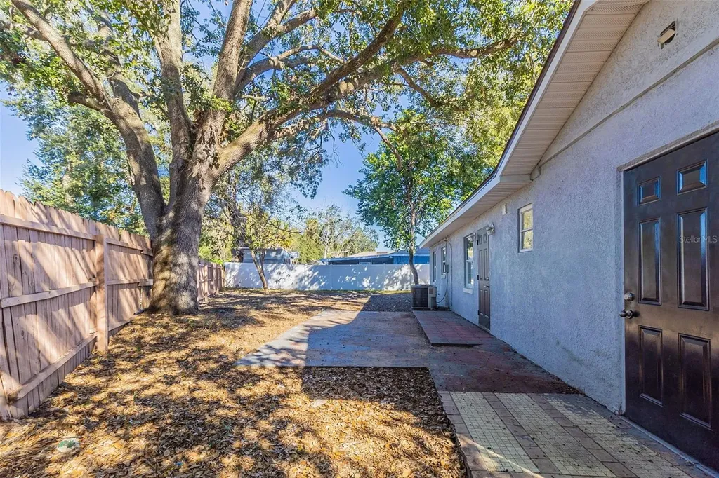 4933 Balboa Drive Orlando FL 32808