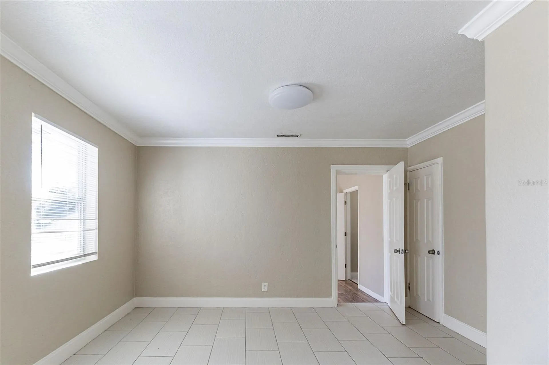 4933 Balboa Drive Orlando FL 32808