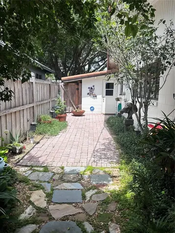 1420 Knollwood Street Orlando FL 32804